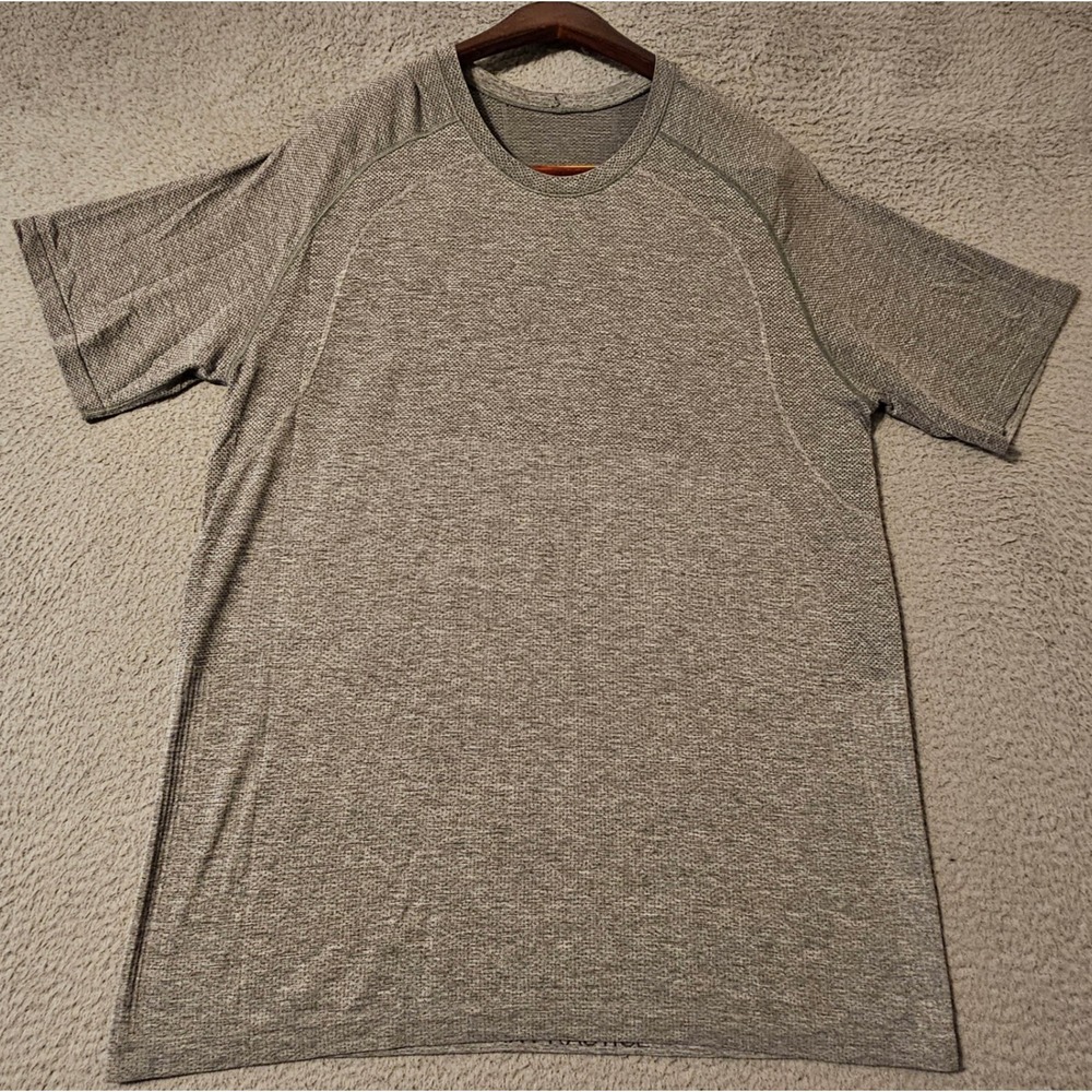 Lululemon Mens Metal Vent Tech Short Sleeve Shirt Heathered Grey XL Gym Training